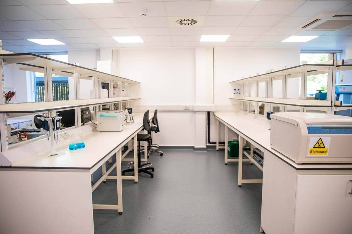 舊實(shí)驗(yàn)室改造被叫停？消防、通風(fēng)、電路三大致命漏洞自查清單