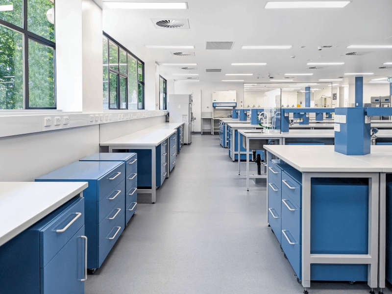 專業視角下的實驗室裝修：PCR實驗室的規劃與工程